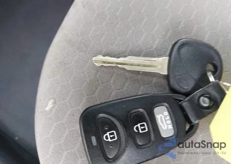 2020 Hyundai Elantra Se from USA, damaged, VIN 5NPD74LFXLH503093